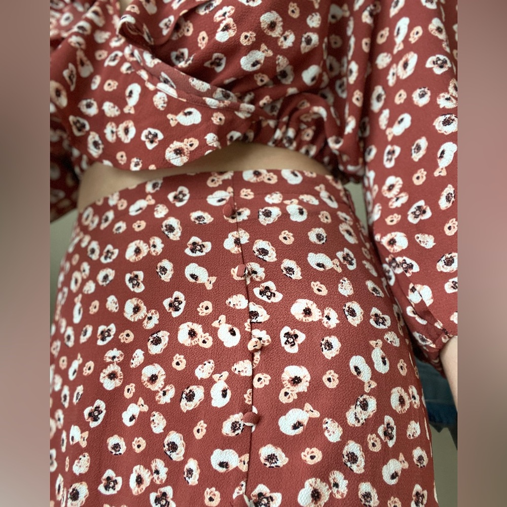 Floral Maeve Two-Piece Set - Picture 5 of 5